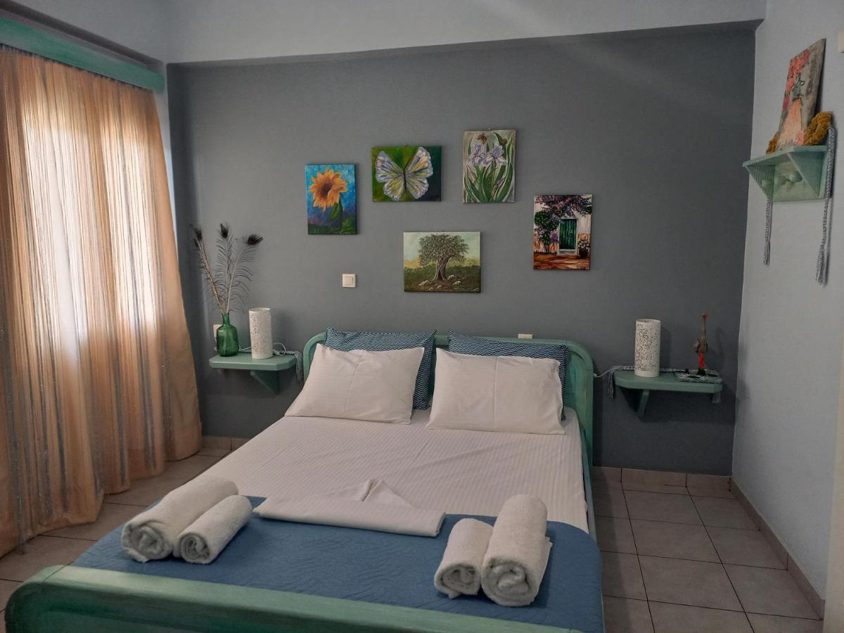 Mulberry House Hotel Elafonissos Bagian luar foto