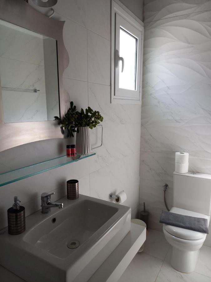 Mulberry House Hotel Elafonissos Bagian luar foto